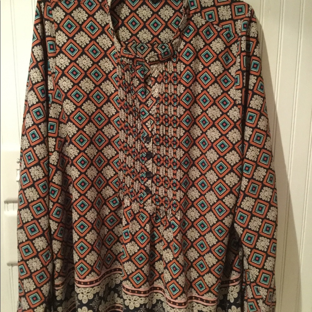 Forever 21 Plus 3X Navy Blouse Pintuck Abstract
